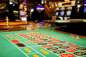 Blackjack Vs. Roulette Wheel- Which Casino Game Requires More Mathematics?